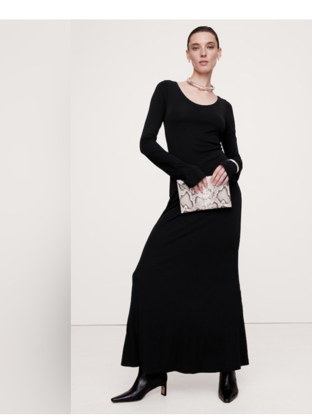 NWT Banana Republic Black Crepe Knit Scoop Neck Maxi Dress Long Bell Sleeves XL